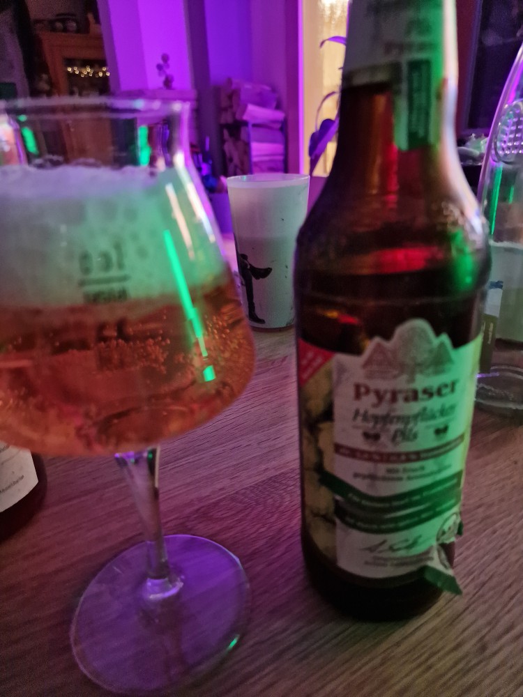 Pyraser Hopfenpflücker Pils